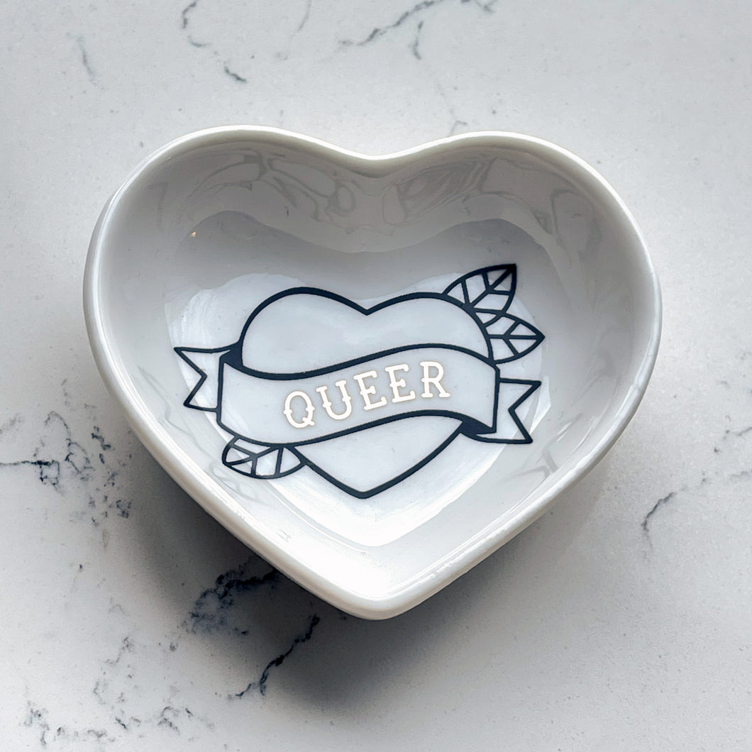 queer ring dish
